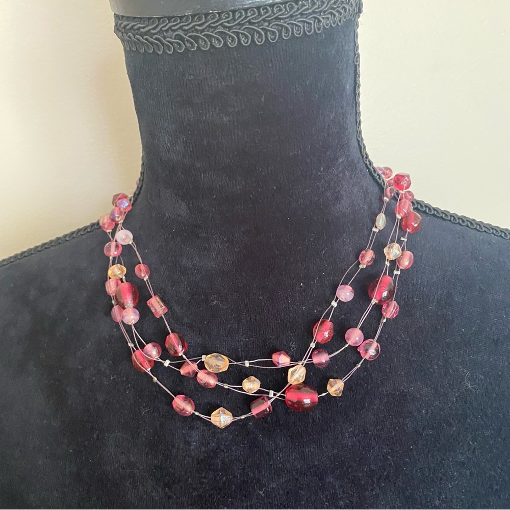 Victor Jansen Elegant Multi-Strand Red and Pink Beaded Necklace